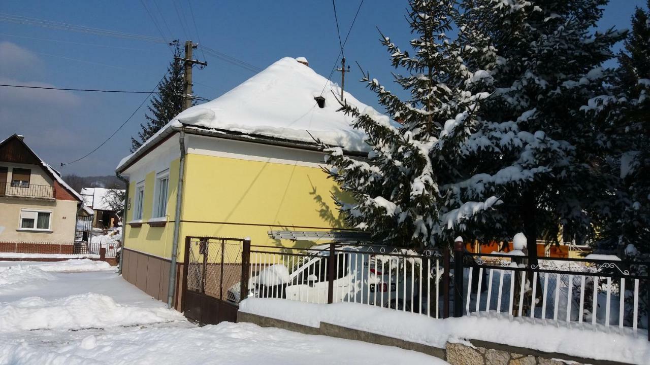 Ferienwohnung Bakonyi Mandala Haz Bakonybél Exterior foto